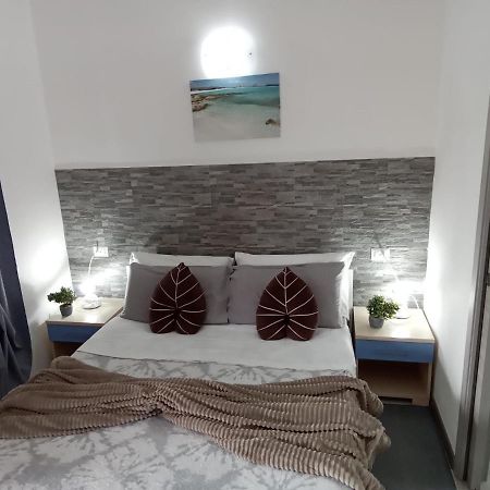 The Sunset Hotel San Teodoro  Bagian luar foto